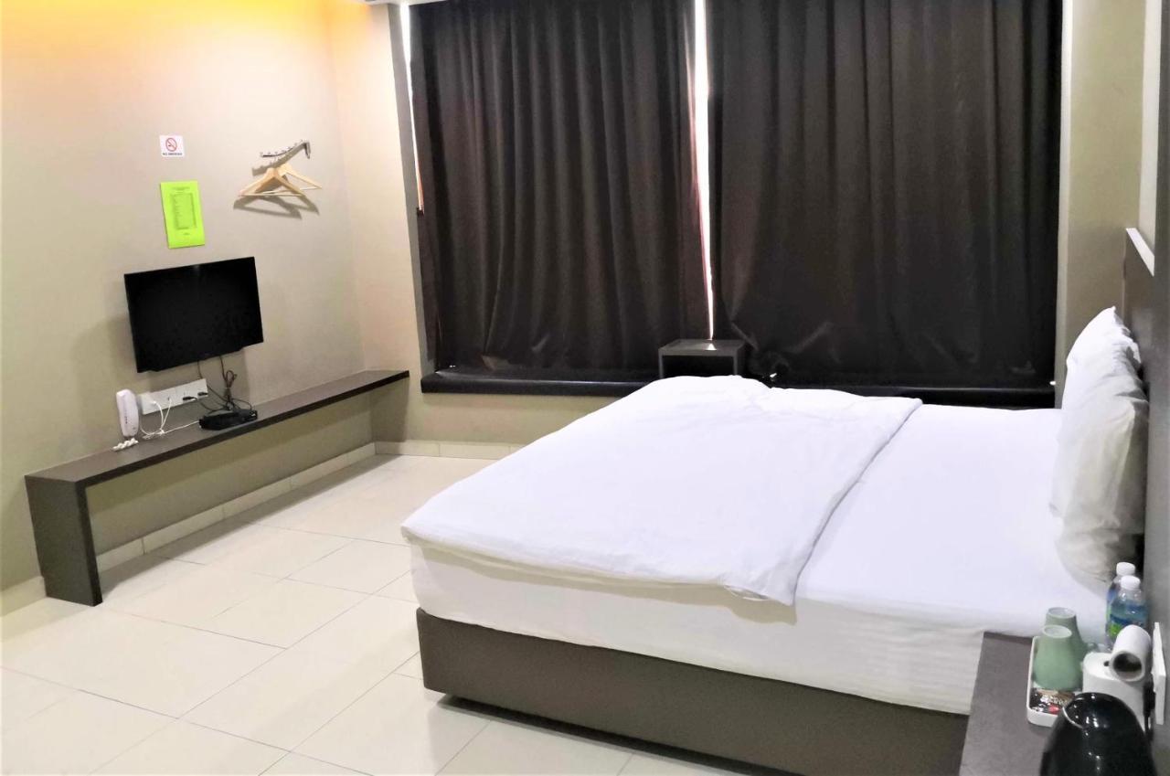 Tropika Garden Kulai Hotel