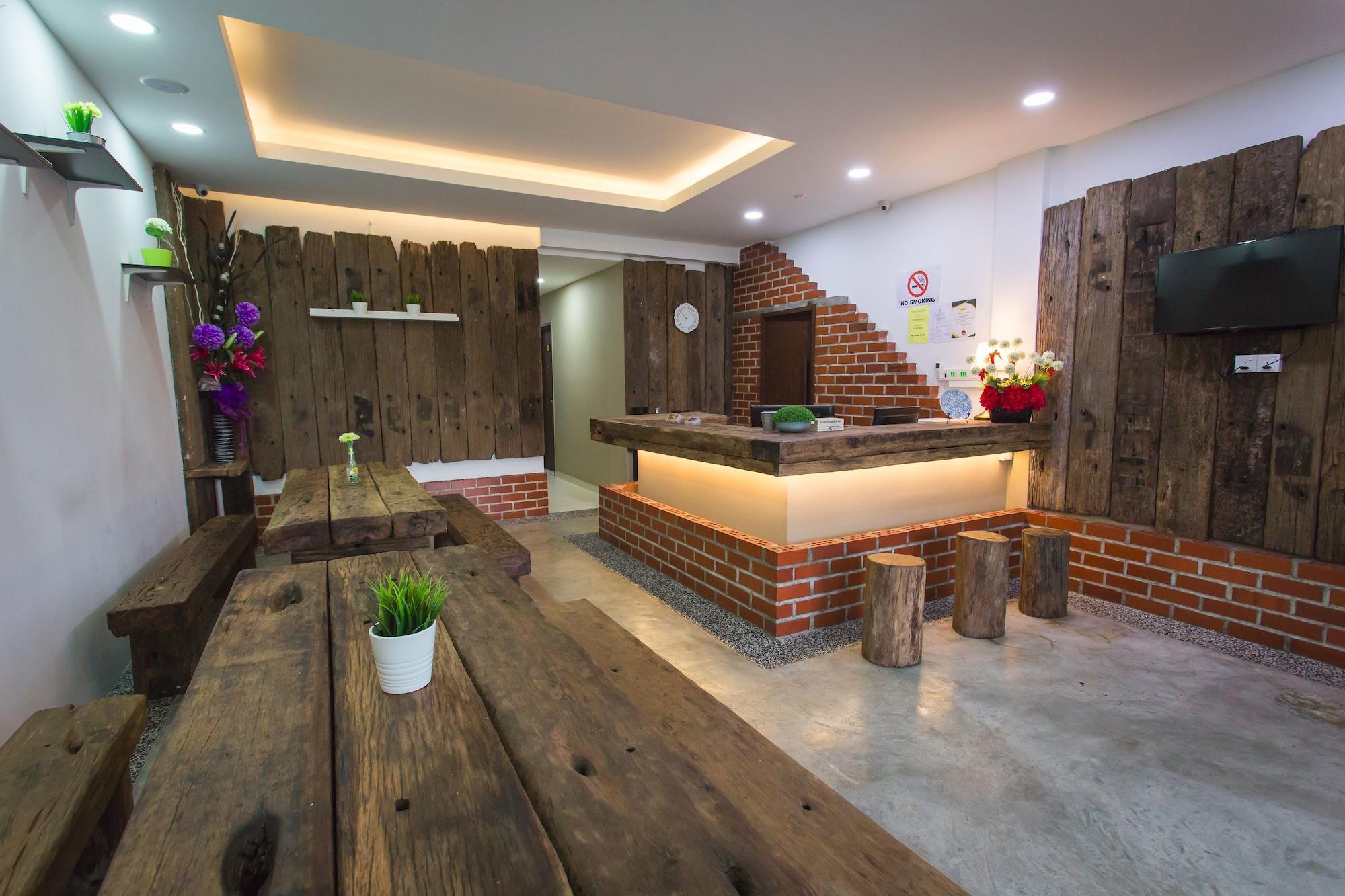 Tropika Garden Kulai 2*