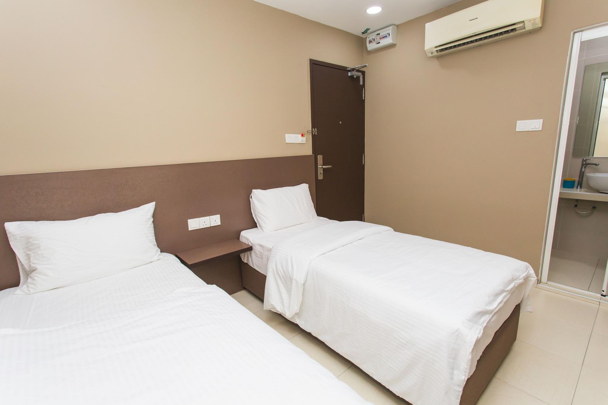 Tropika Garden Kulai 2*